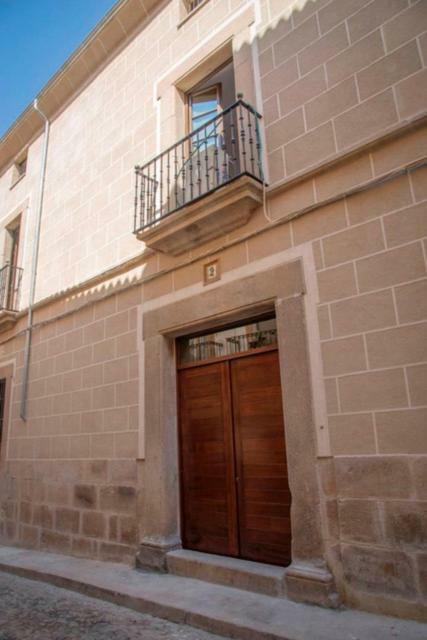 Casa Palacio Munoz Chaves Caces Екстериор снимка